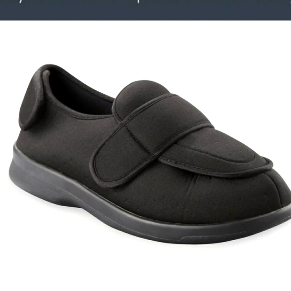 New Propet Women Cronus shoe 9.5M